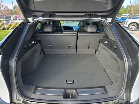 New 2026 Cadillac Lyriq Premium Sport image 16