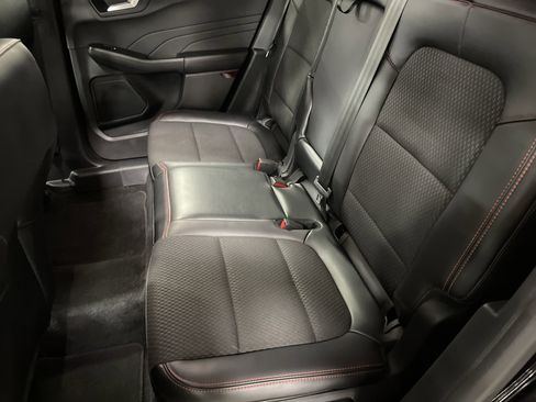 Used 2024 Ford Escape ST-Line w/ Tech Pack #1 image 11