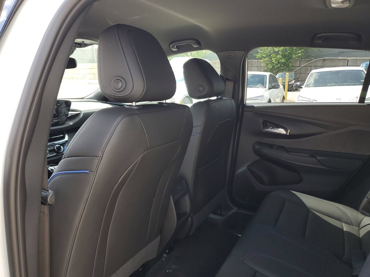 New 2026 Buick Envista Sport Touring w/ Convenience I Package FWD image 9