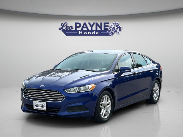 Used 2016 Ford Fusion SE FWD image 3