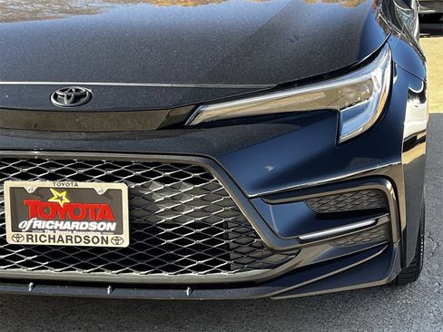 Used 2024 Toyota Corolla SE image 8