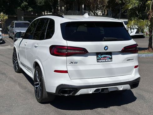 Used 2022 BMW X5 xDrive40i w/ M Sport Package AWD/4WD image 10