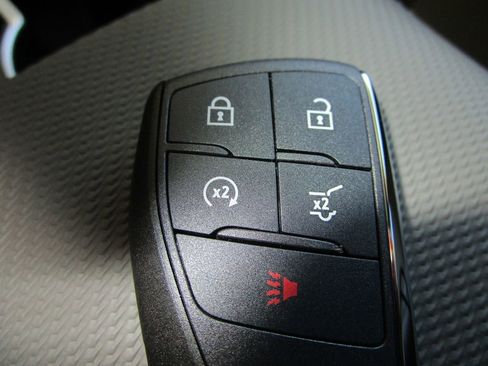 New 2026 Chevrolet Equinox LT w/ Convenience Package II image 35