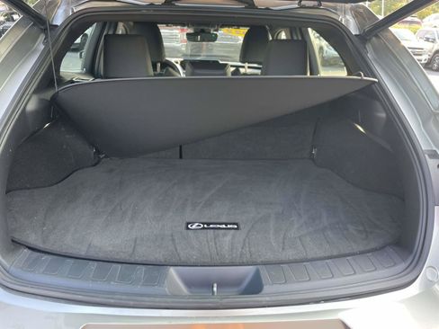 Used 2022 Lexus UX 250h w/ Premium Package AWD/4WD image 10