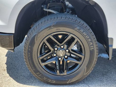 Certified 2025 Chevrolet Silverado 1500 Custom Trail Boss AWD/4WD image 10
