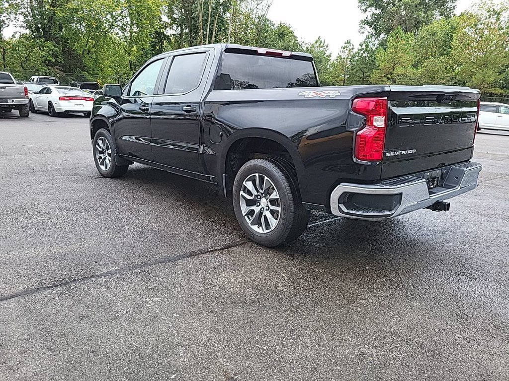 Used 2025 Chevrolet Silverado 1500 LT AWD/4WD image 8