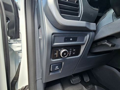 Used 2025 Ford F150 XLT w/ Equipment Group 301A Standard AWD/4WD image 22