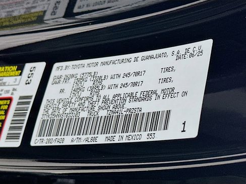 Used 2025 Toyota Tacoma SR image 31