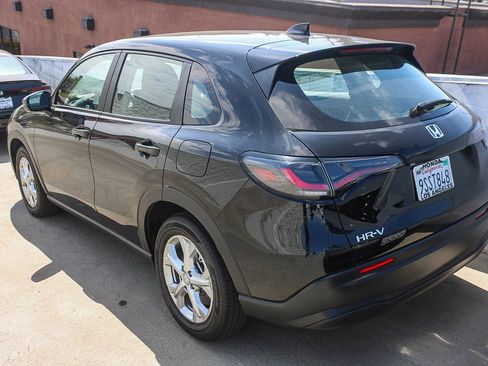 Used 2025 Honda HR-V LX image 12