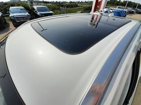 Used 2021 Volvo XC60 T8 Inscription w/ Advanced Package AWD/4WD image 60