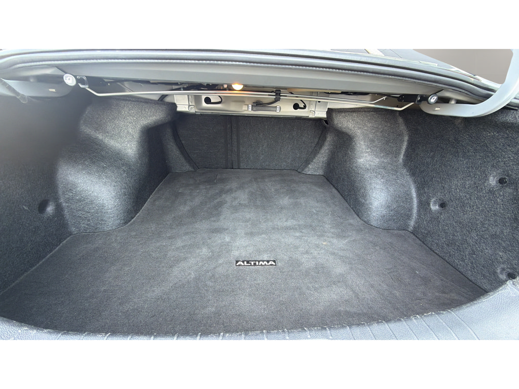 Certified 2024 Nissan Altima 2.5 S FWD image 12