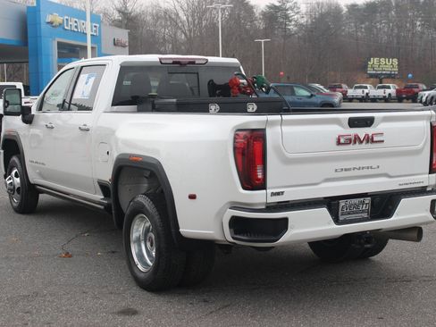 Used 2023 GMC Sierra 3500 Denali w/ Denali Ultimate Package image 5