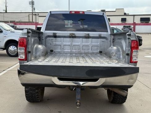 Used 2021 RAM 2500 Tradesman w/ Chrome Appearance Group AWD/4WD image 32