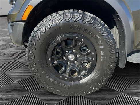 Used 2025 Ford Ranger Raptor image 14