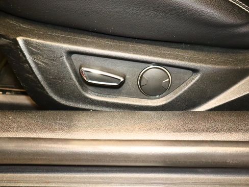 Used 2019 Ford Mustang Premium image 20