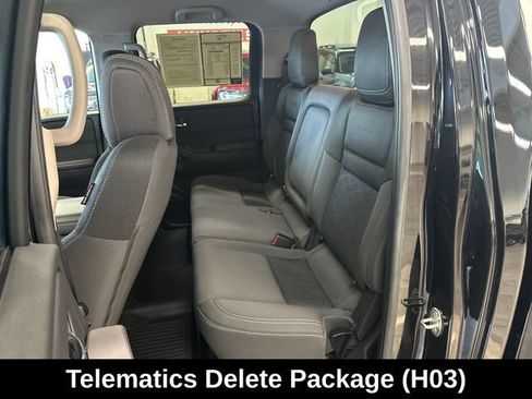 Used 2025 Nissan Frontier SV AWD/4WD image 5
