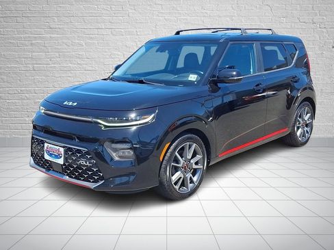 Used 2022 Kia Soul Turbo FWD image 1