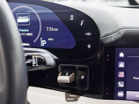 Used 2020 Porsche Taycan Turbo image 19