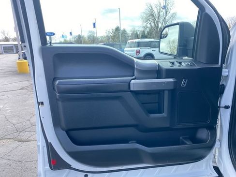 Used 2016 Ford F150 XLT w/ Equipment Group 301A Mid AWD/4WD image 12