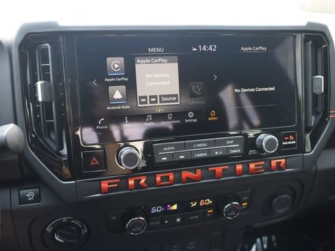 Certified 2025 Nissan Frontier PRO-4X w/ Interior Protection Package AWD/4WD image 21