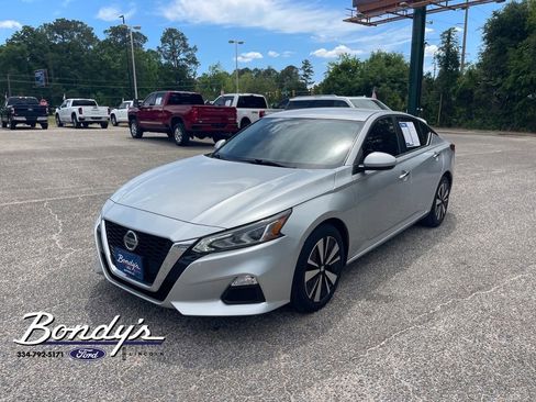 Used 2021 Nissan Altima 2.5 SV image 3