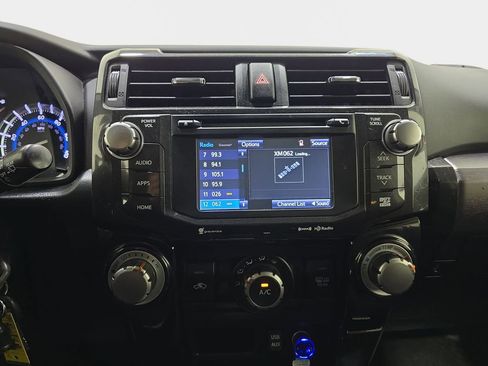 Used 2019 Toyota 4Runner TRD Off-Road AWD/4WD image 17