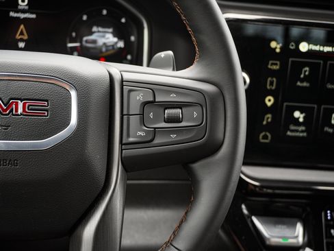 Used 2025 GMC Sierra 1500 AT4 w/ AT4 Premium Package AWD/4WD image 20