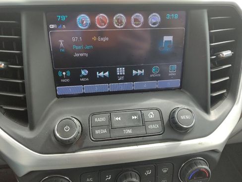 Used 2019 GMC Acadia SLT image 25