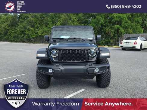 Used 2026 Jeep Wrangler Unlimited Sport AWD/4WD image 9