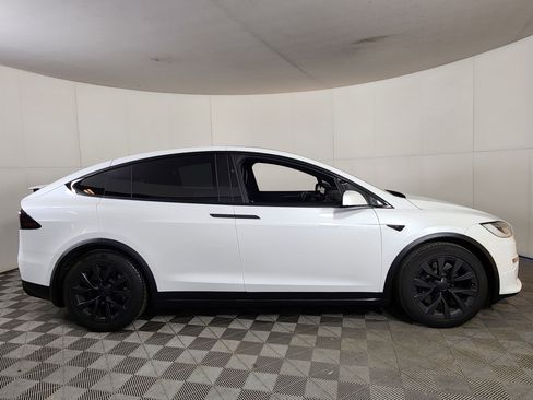 Used 2022 Tesla Model X AWD/4WD image 8