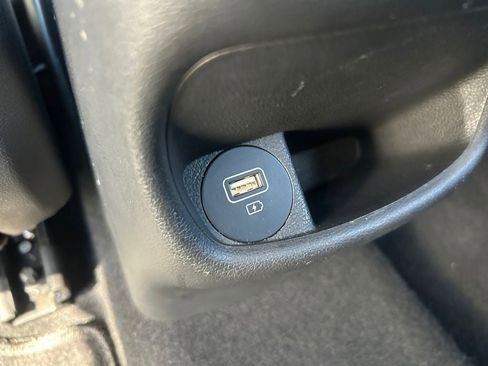 Used 2023 Hyundai Kona Limited image 35