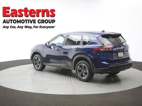 Used 2024 Nissan Rogue SV AWD/4WD image 63