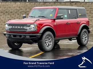 New 2025 Ford Bronco Badlands video 1