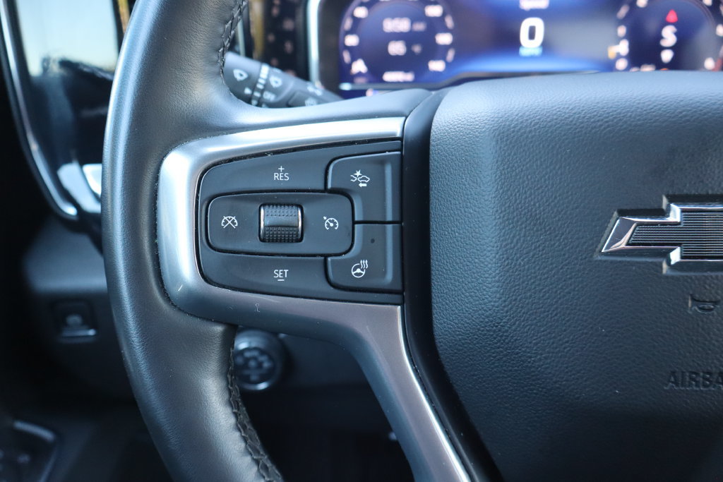 Used 2025 Chevrolet Silverado 1500 RST AWD/4WD image 7