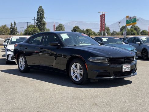 Used 2022 Dodge Charger SXT RWD image 43