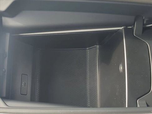 New 2026 BMW X5 xDrive50e w/ Executive Package image 12