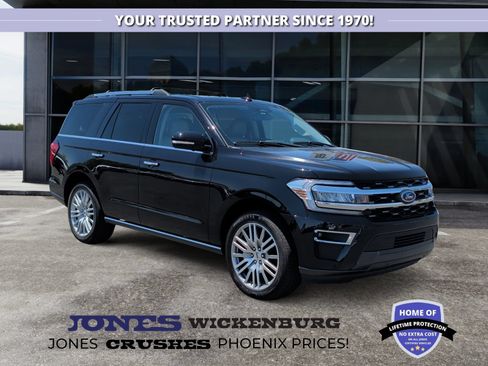 Used 2024 Ford Expedition Limited AWD/4WD image 9