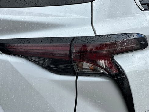 Used 2023 Toyota Sienna XLE image 52