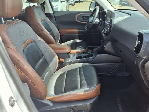 Used 2024 Ford Bronco Sport Outer Banks w/ Tech Package AWD/4WD image 29