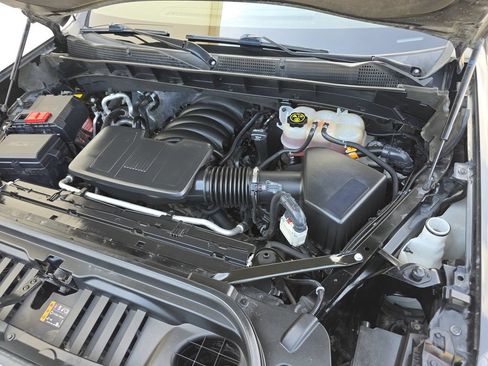 Used 2020 GMC Sierra 1500 SLT RWD image 34
