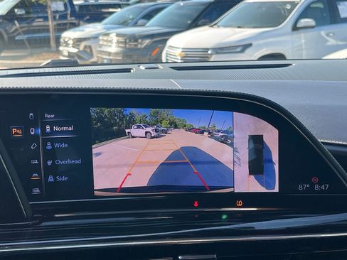 Used 2023 Cadillac Escalade V AWD/4WD image 36