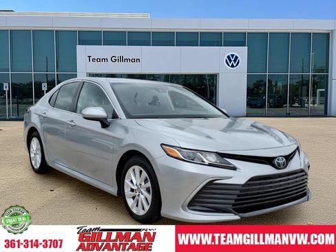 Used 2024 Toyota Camry LE FWD image 1
