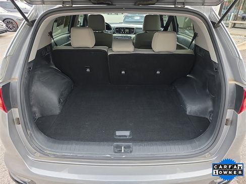 Used 2022 Kia Sportage LX image 32