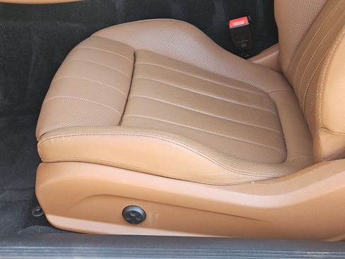 Used 2023 Mercedes-Benz E 450 Cabriolet image 21