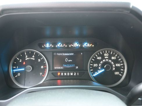 Used 2015 Ford F150 XLT w/ Equipment Group 301A Mid image 10