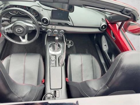 Used 2017 MAZDA MX-5 Miata RF Grand Touring image 20