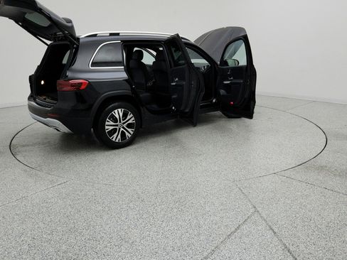 Certified 2024 Mercedes-Benz GLB 250 image 11