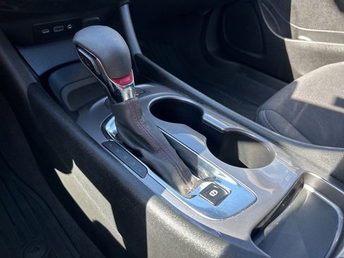 Used 2024 Chevrolet Malibu RS FWD image 31