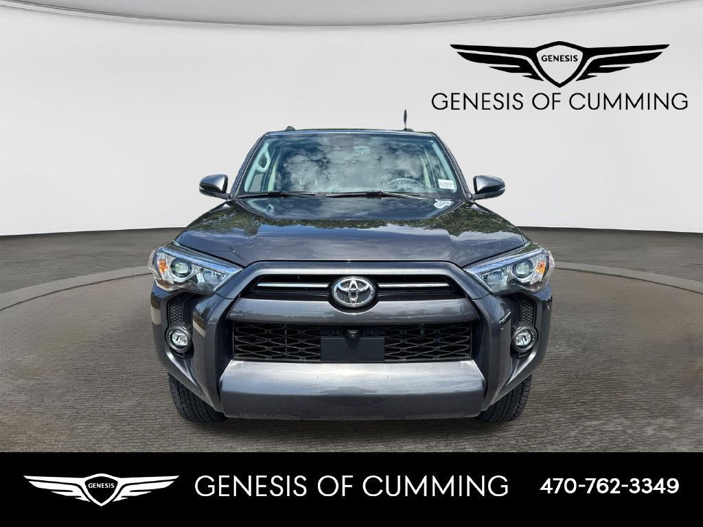 Used 2023 Toyota 4Runner SR5 Premium w/ Moonroof Package RWD image 2