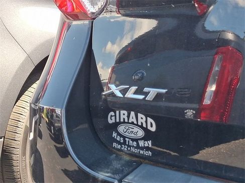 Certified 2022 Ford Explorer XLT w/ Equipment Group 202A image 30